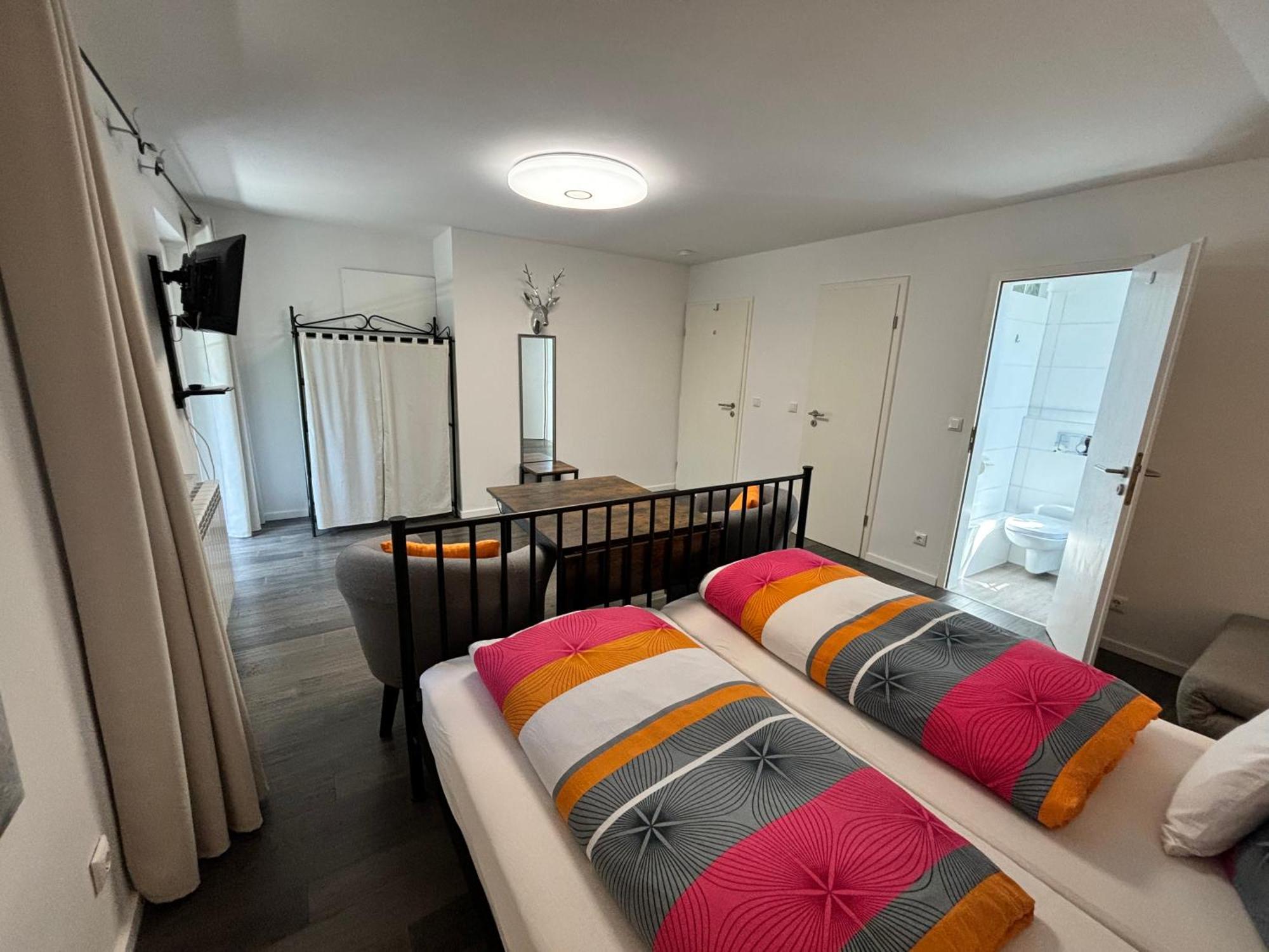 Haus Sonnenblick- Apartments Starnberg Kamer foto