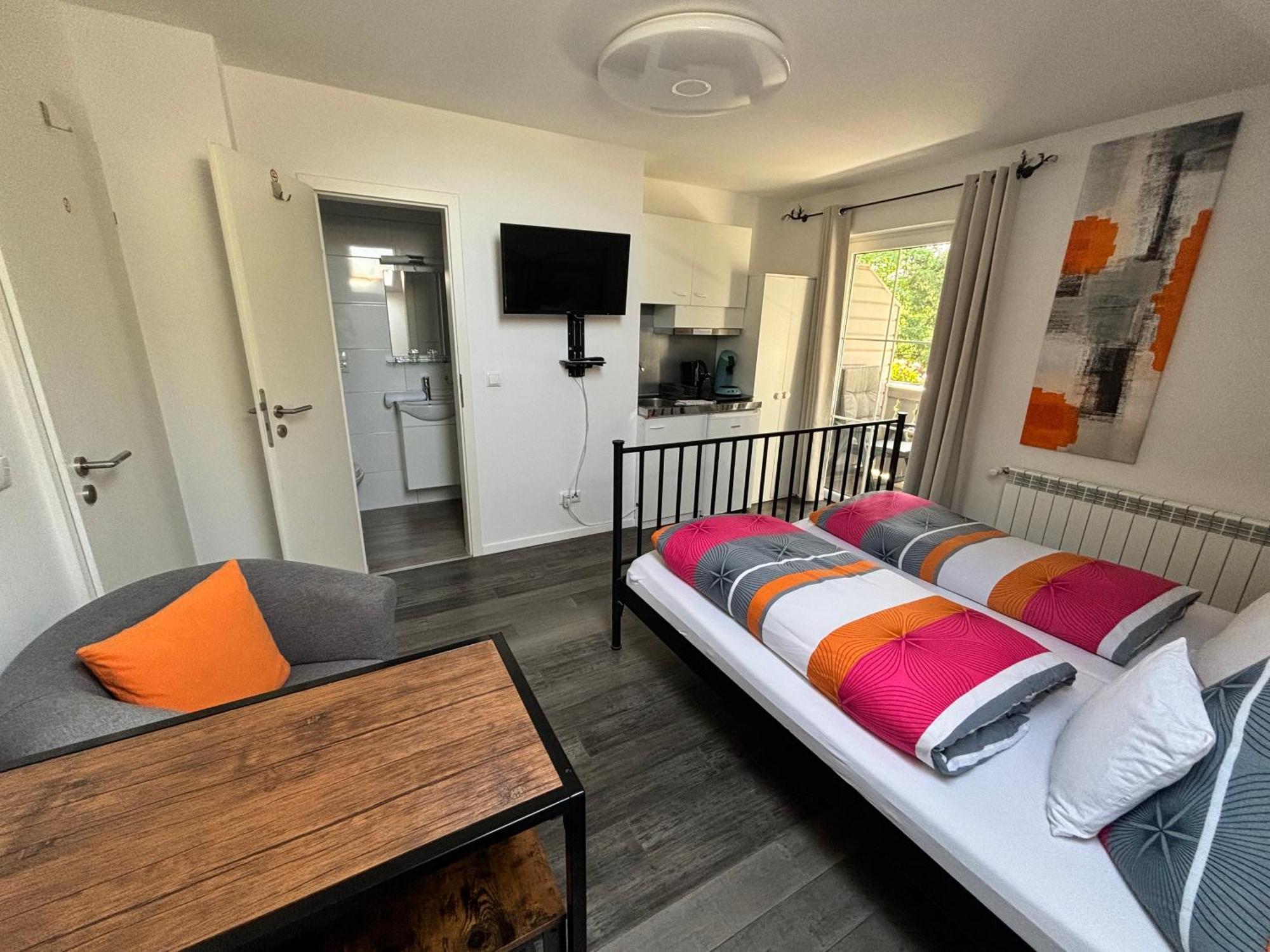 Haus Sonnenblick- Apartments Starnberg Kamer foto